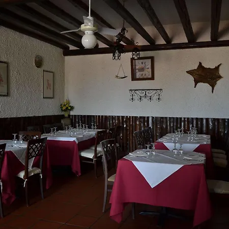 Pomara Hotel 3*